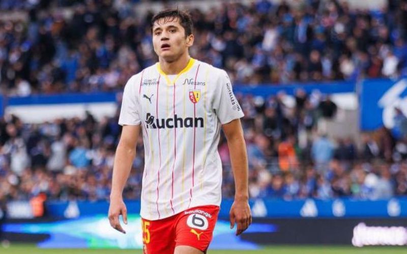 Chân sút trẻ nổi bật nhờ khả năng đọc trận đấu